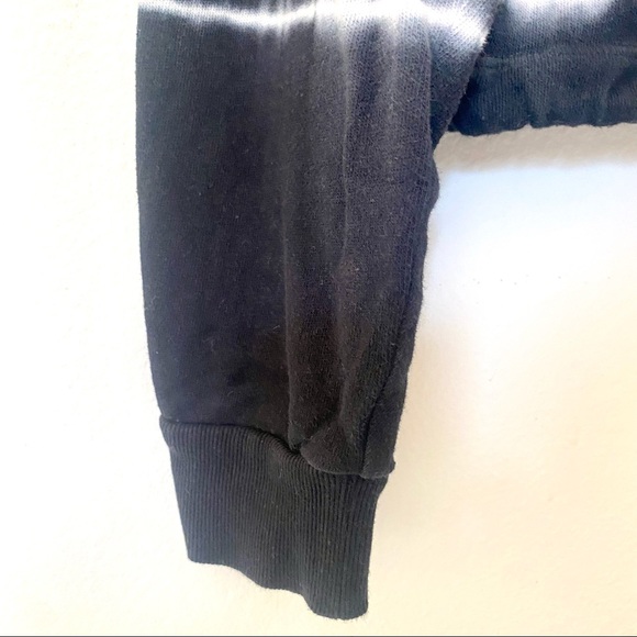 Black and white tie dye long sleeve top, juniors LG, No Boundaries - Picture 7 of 7